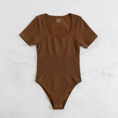 Yoga-Bodysuit, Kurzarm, taillenformend, po-liftend - 10