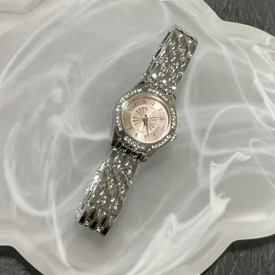 Damen-Quarzuhr, Stahlband, Strass-Zifferblatt - 9