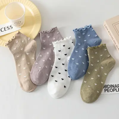 Women's Short Socks, Ruffle Heart Pattern, Breathable - 3
