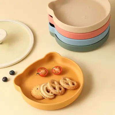 Baby Silicone Dinner Plate Food Bowl Cartoon One-Piece Bear Silicone Bowl Kids Spoon Baby Feeding Tableware Wholesale