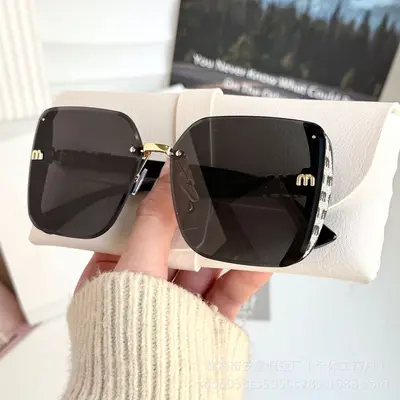 Minimalistische Damen-Sonnenbrille im Halbrahmen - 3