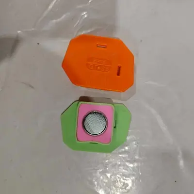 Multi-angle magnetic fabric edge positioner for sewing machine - 3