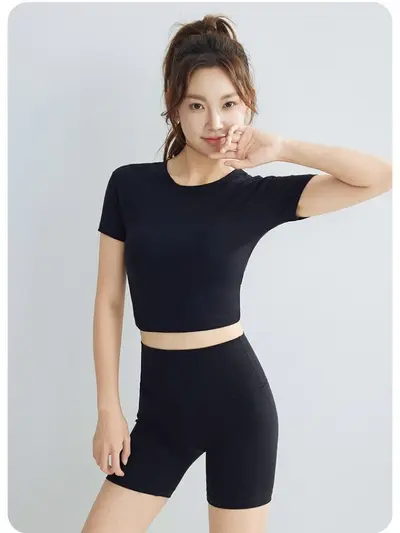 Yoga Top with Built-in Bra Pads, Short Sleeve Pilates T-Shirt - 2