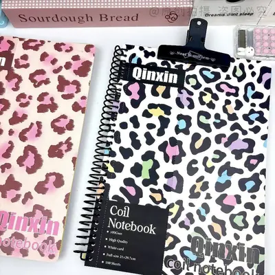 Leopar Desenli Spiral Defter A4 Çizgili Renkli İç Sayfalar