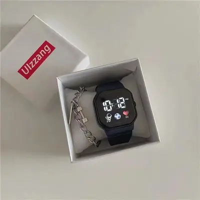 Technologie-inspirierte Uhr für Frauen, hochwertige Studentenparty-Modedesign Nische Einhorn-Astronaut elektronische Uhr. - 13