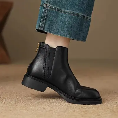 D9970 Kadın Retro Kısa Bot, Yuvarlak Burun, 3,5 cm Topuk Chelsea
