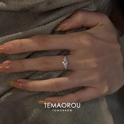 Silver diamond ring, open design, index finger - 5