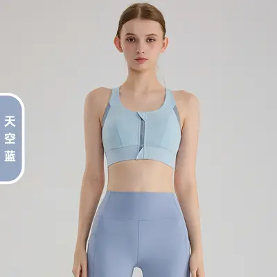Kadın fitness üst ve sporcu sütyen seti