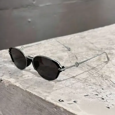 Small Brown Narrow Oval Polarized Sunglasses for Women, Retro Style - 5