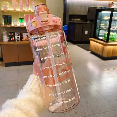 Große Kapazität Sporttrinkflasche 2 Liter Trend-Pipettenglas mit Skalierung tragbares einfaches auslaufsicheres stoßfestes Wasser-Trinkgefäß - 11