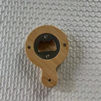 Runder Bambus-Flaschenöffner mit Magnet aus Edelstahl - 9