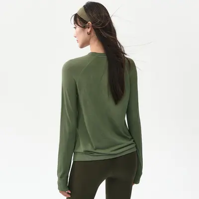 Women's Loose Yoga Top Long Sleeve for Pilates and Running - 2