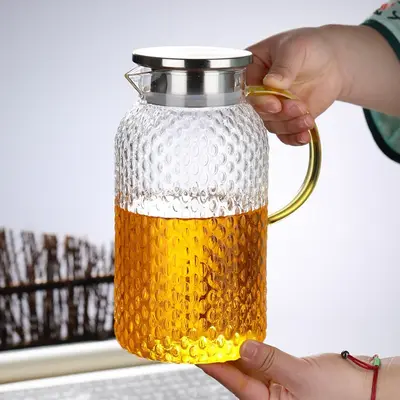 Borosilicate glass water pitcher, thick-walled, large capacity