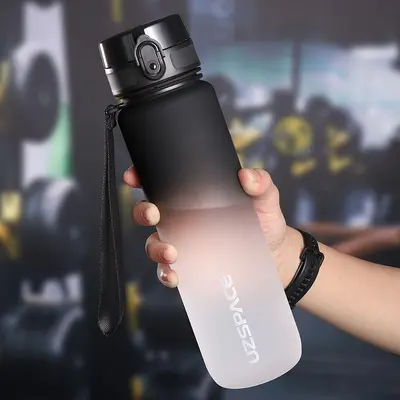 Large-Capacity Sports Water Bottle for Men, Outdoor and School Use