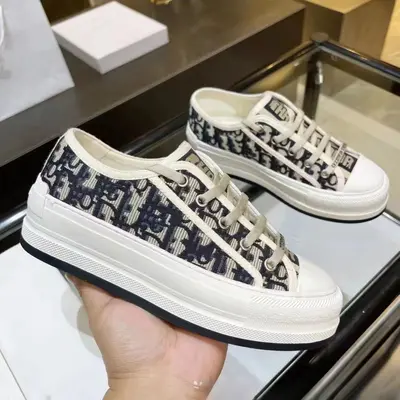Women's Embroidered Canvas Lace-Up Shoes, Thick Sole, Hidden Heel - 12
