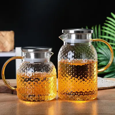 Borosilicate glass water pitcher, thick-walled, large capacity