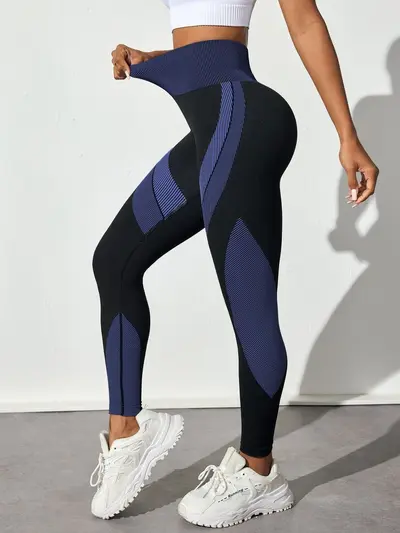 Nahtlose Yoga-Leggings mit hohem Bund, schwarz gestreift - 10