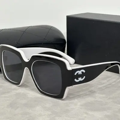Xiaoxiangjia's new famous Xinzhilai same-style fashion color matching personalized square frame glasses travel driving vacation sunglasses
