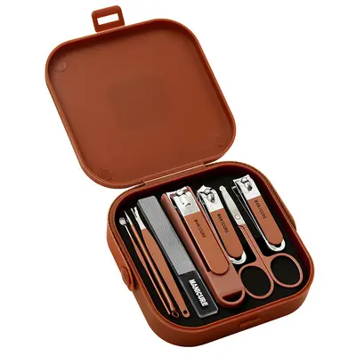 Nagelset mit Spritzschutz-Nagelknipser und Ohrreinigungswerkzeugen