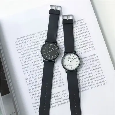 手表女学生韩版简约初中ins情侣手表生活防水户外运动石英表