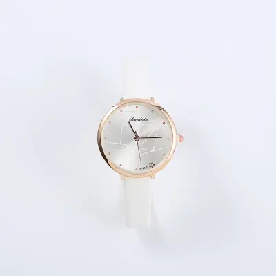 Women's quartz watch with geometric patterned leather strap - 7