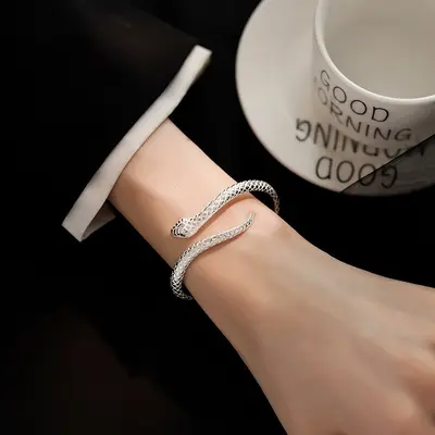 Snake-shaped silver-plated copper bracelet - 3