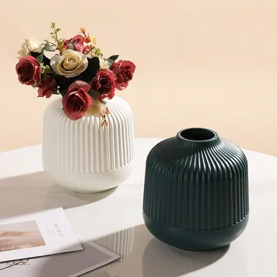 Nordic Creative Vase Decoration Handicraft Ornament Flower Pot Dried and Artificial Flower Decor Plastic Container Factory Direct Sales Green Plant