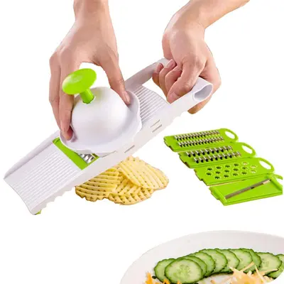 Multifunctional vegetable cutter, grater and slicer