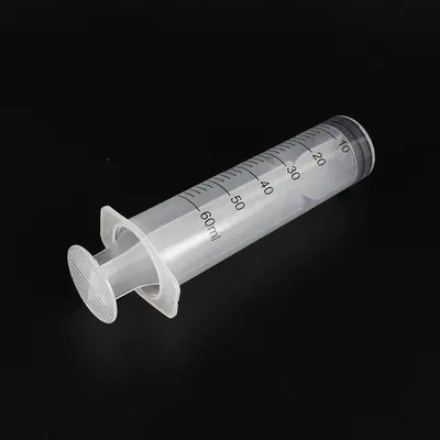 Plastic Needleless Syringe with Cap, Pet Feeder, Individually Packed