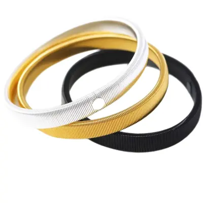 Außenhandelsbeschaffung europäischer und amerikanischer Herrens-Metallfedern-Armbänder elastische Armbänder Armringe umweltfreundliche hochwertige farbschützende Armbänder - 6