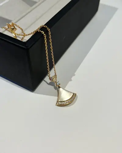 V-Gold Fächerförmige Halskette mit 18K Vergoldung, Schlüsselbeinette - 6