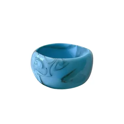 Europäische und amerikanische personalisierte Dopamin-Harzarmbänder, Nischen-Mode, schlichte breite Armbänder, vielseitiger hochwertiger Schmuck, Großhandel