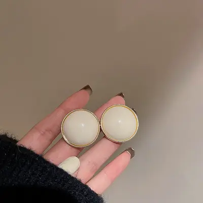 Silver needle vintage round flower tassel earrings European and American retro metal earrings for women elegant lightweight luxury earrings wholesale - 13