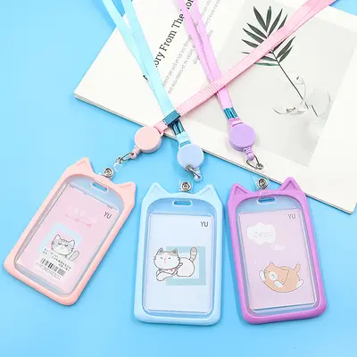 Retractable cat design student card holder with lanyard