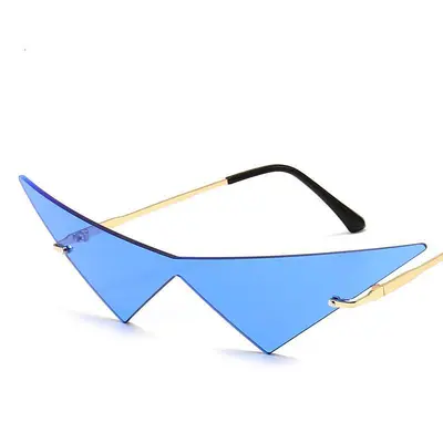 Large Triangle Frame Personalized Sunglasses, Unisex Runway Style - 11