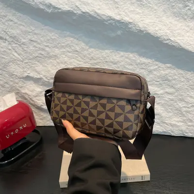 Women's Small Square Crossbody Shoulder Bag