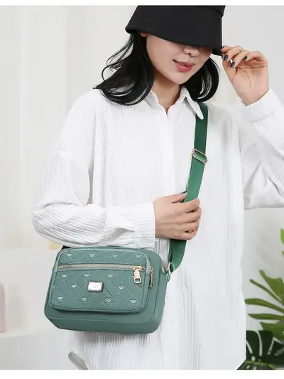 Neue Stil-Crossbody-Tasche zum Ausgehen, große Tasche für Einzelhandelstische, leichte Luxus-Kleinquadrat-Tasche, französische Kleinreisetasche, modische Oxford-Stoff-wasserdichte Geldbörse