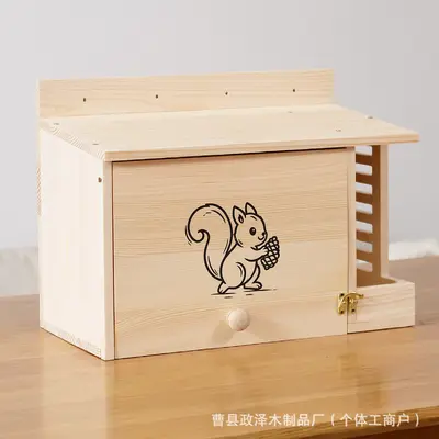 Wall-Mounted Wooden Pet Feeder for Parrots and Hamsters
