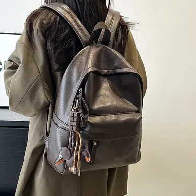 Retro Minimalist Large-Capacity Laptop Backpack, Versatile for Daily and Commuting