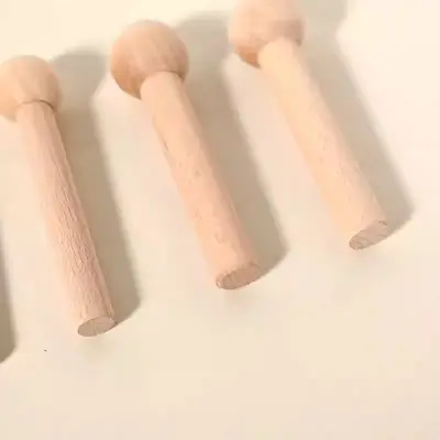 Lochplatten-Zubehör Komplettset Streichhölzer Rundelöcher Holzstäbe Trennwände Regalboden Hängehaken Aufhänger Holz-Organizer
