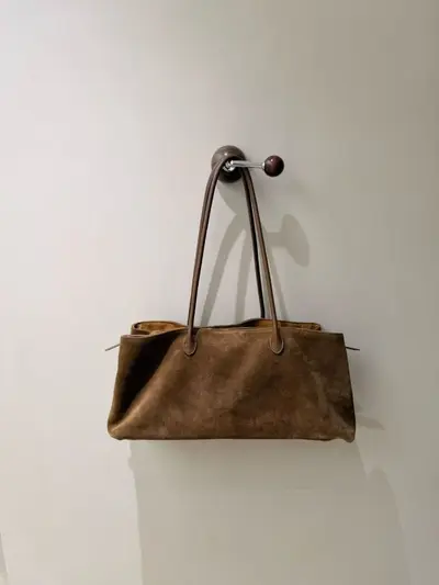 Retro Suede-Look Women's Shoulder Bag, Matte Finish, Solid Color - 8
