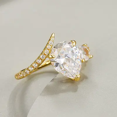 7x10 mm Tropfen 2 Karat Moissanit S925 Silberring für Damen