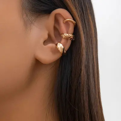 Non-Piercing Metal Pleated Ear Clips for Women, Geometric Design
