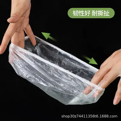 Disposable food storage lid with elastic sealing