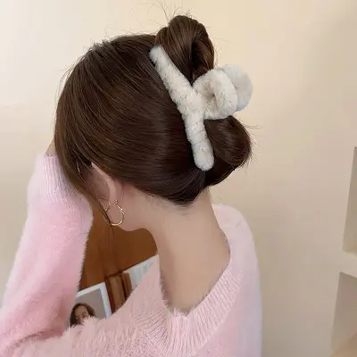 Plush Claw Clip Large Winter Hair Clip for Women Back of Head Shark Clip High Volume Hair Clip Hair Accessory - 7