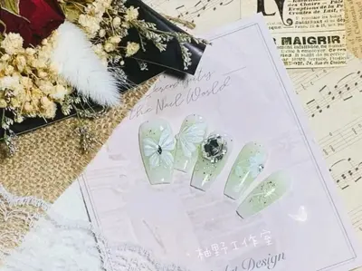Handmade Short Press-On Nails, New Year Style - 8