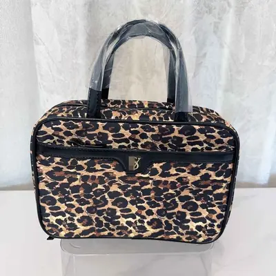Women's small tote handbag with zipper, lightweight makeup bag for travel