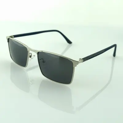 Polarized Metal Men's Sunglasses with UV Protection, Model 8697 - 8