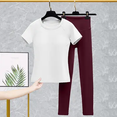Backless Women's Yoga Set for Spring and Summer Fitness - 11