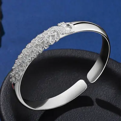 Silberbeschichtetes Armband für Frauen, Auto-Blüten-Stern-Silberarmband, beliebtes Mode-Silberarmband, komplette Stile, direkter Fabrikverkauf